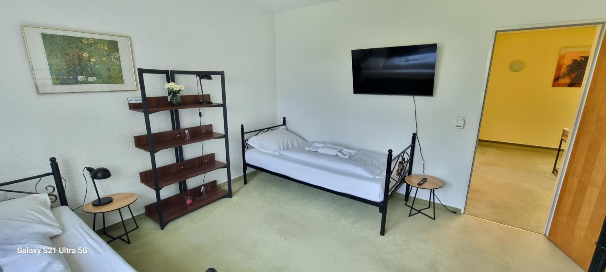 Bookiing Bungalow Kassel Lohfelden Buitenkant foto