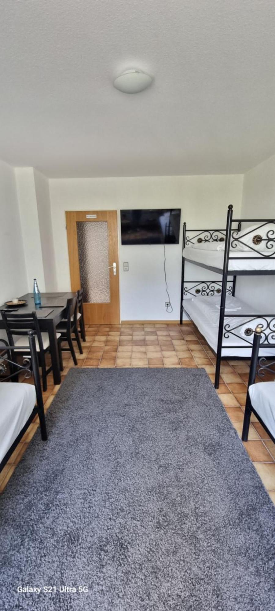 Bookiing Bungalow Kassel Appartement Lohfelden Buitenkant foto