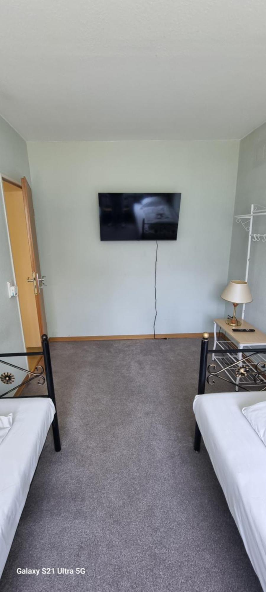 Bookiing Bungalow Kassel Lohfelden Buitenkant foto